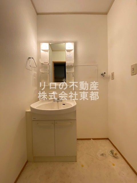 洗面設備　独立洗面台なら落ち着いて身支度ができます☆