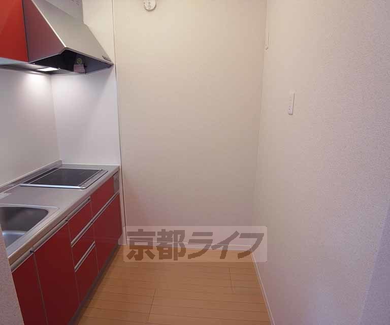その他部屋・スペース　冷蔵庫置場も十分に・