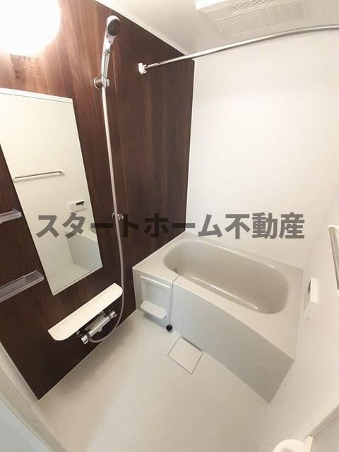 バス・シャワールーム　きれいなお風呂です