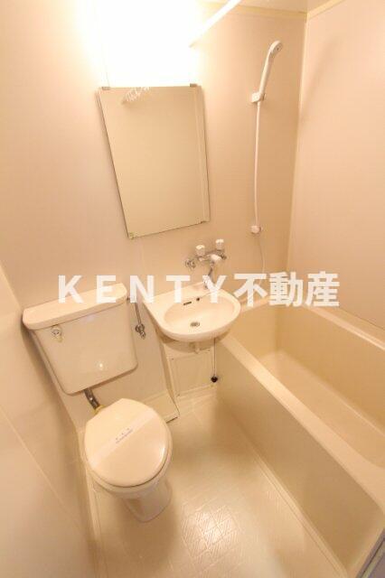 トイレ　トイレもきれいです