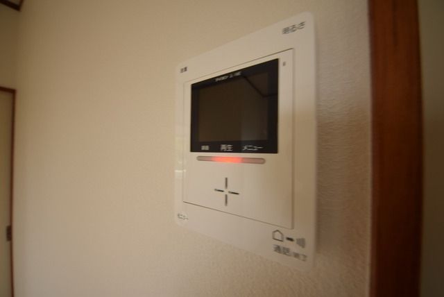 セキュリティ　来客が確認できるＴＶインターホン