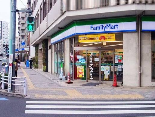 コンビニ　ファミリーマート駒込霜降橋店（コンビニ）まで139m
