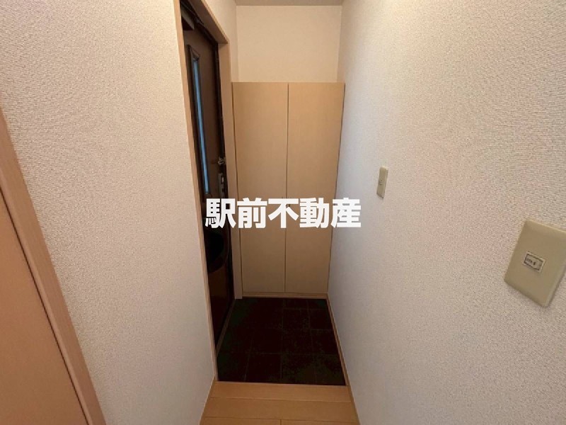 玄関　類似物件