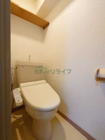 トイレ　別部屋引用