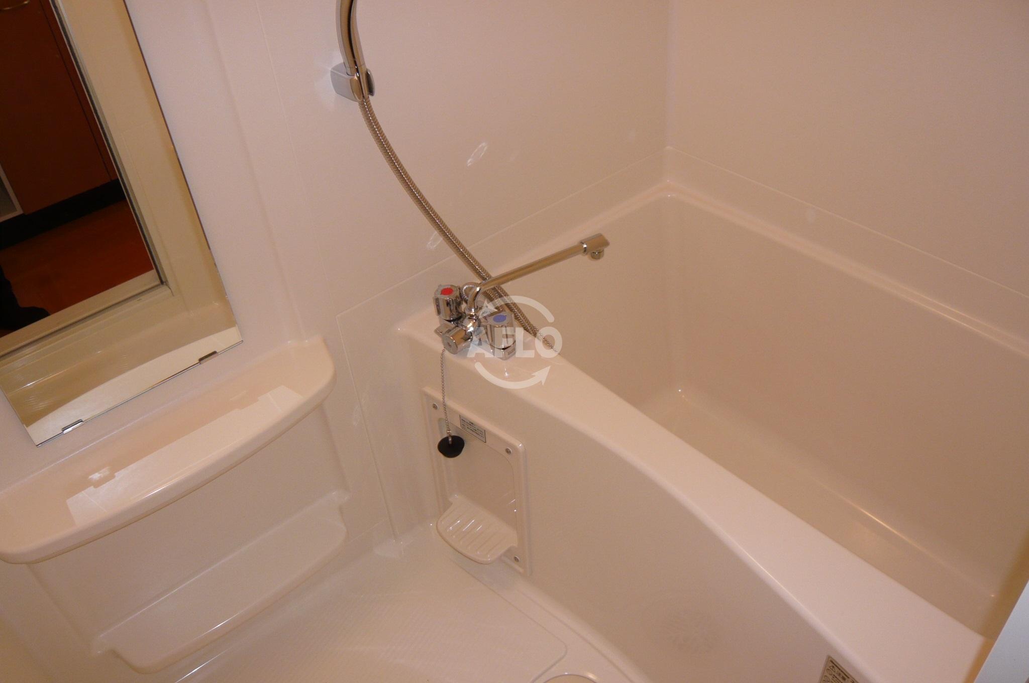 バス・シャワールーム　エステムプラザミッドプレイス　浴室