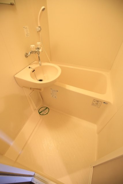 バス・シャワールーム　風呂