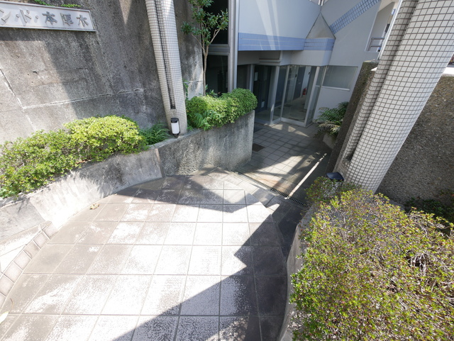 エントランス　★エントランスのお写真です★