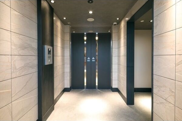 エントランス　★☆他社掲載も内見や契約可能！相見積もり大歓迎☆★