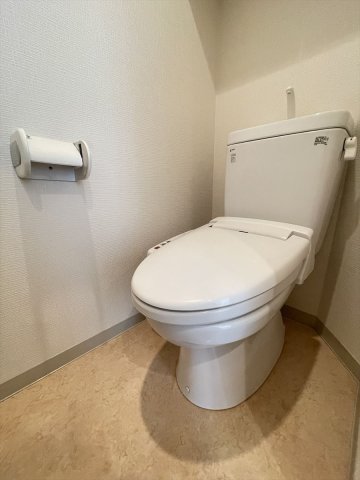 トイレ　シンプルで使いやすいトイレです
