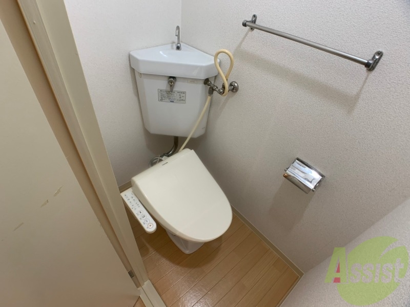 トイレ　こちらはトイレです。清潔感があり、安心して使用できます。