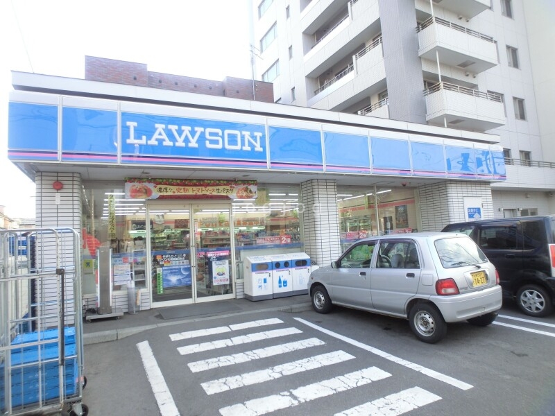 コンビニ　ローソン札幌美園8条店（コンビニ）まで486m
