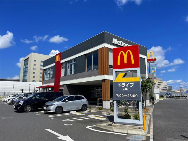 飲食店　マクドナルド市川東大和田店（飲食店）まで836m