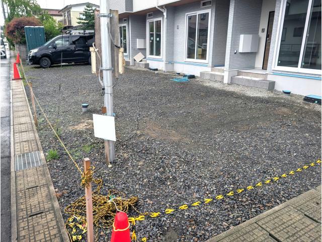駐車場　駐車場