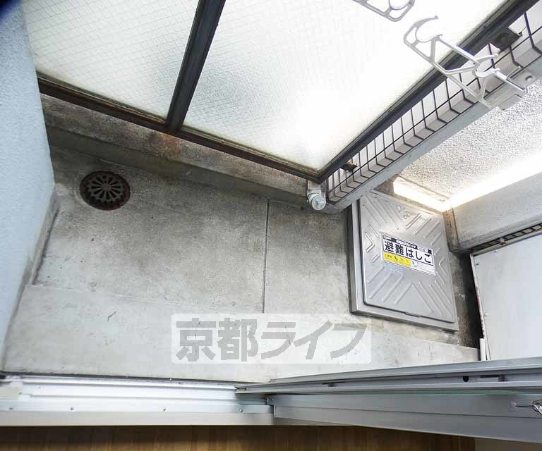 バルコニー　洗濯物も干せます