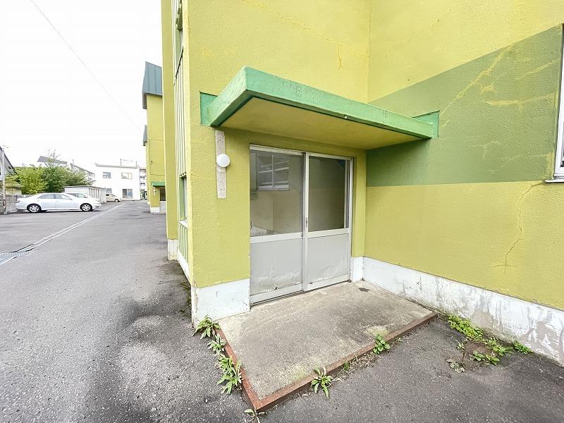 エントランス　エントランス