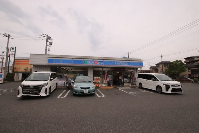 コンビニ　ローソン船橋西船二丁目店（コンビニ）まで500m