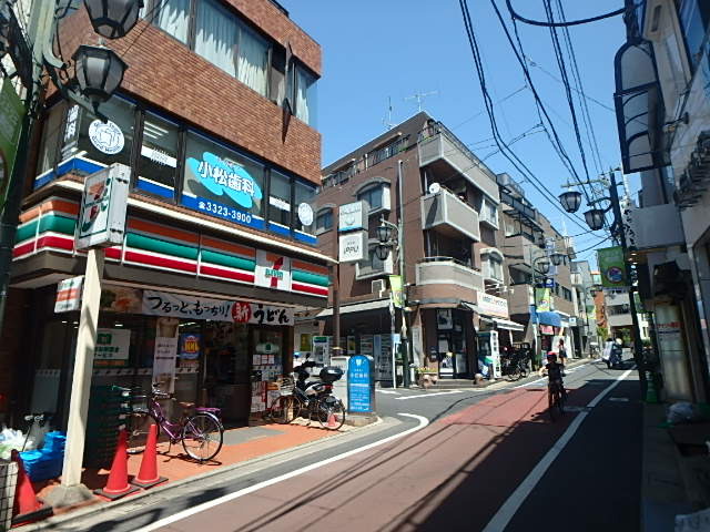 コンビニ　セブンイレブン（コンビニ）まで1010m