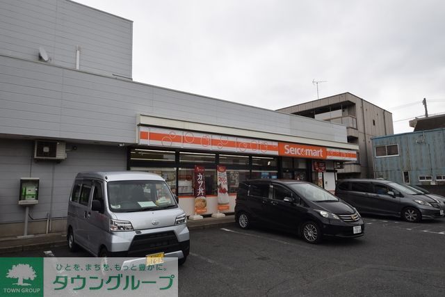 コンビニ　セイコーマート草加マルエー店（コンビニ）まで134m