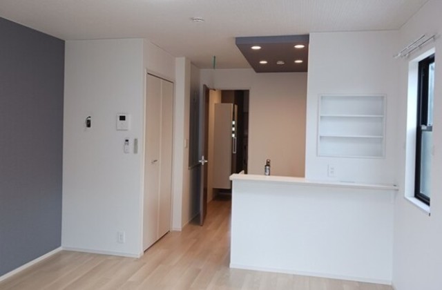 居室・リビング　別部屋参考写真です。