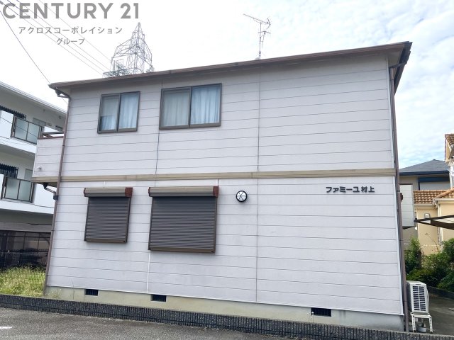 建物外観　モニター付きインターホンついてます♪