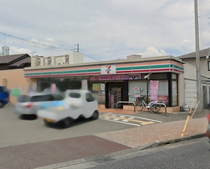 コンビニ　セブンイレブン 伊丹昆陽8丁目店（コンビニ）まで623m