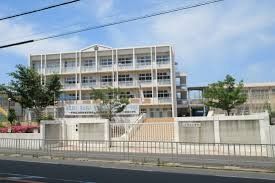 小学校　守口市立守口小学校（小学校）まで640m
