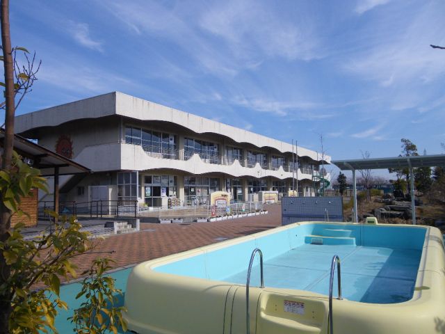 幼稚園・保育園　仁木保育園（幼稚園・保育園）まで790m