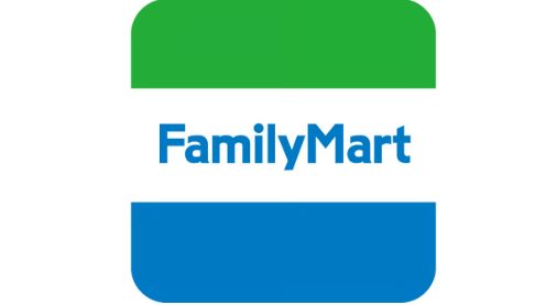 コンビニ　ファミリーマート銘品蔵久留米駅店（コンビニ）まで739m