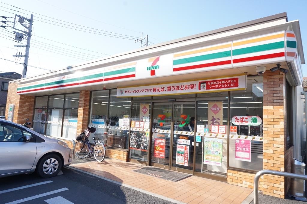 コンビニ　セブンイレブン 越谷登戸町店（コンビニ）まで323m