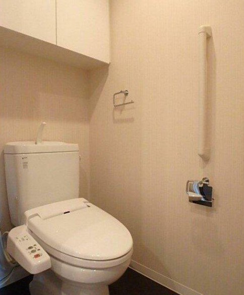 トイレ　シンプルで使いやすいトイレです