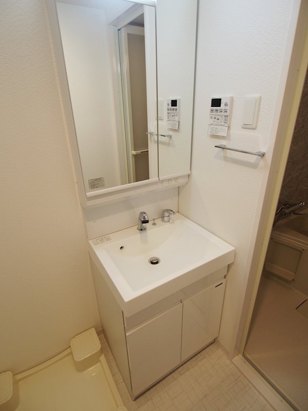 洗面設備　同施工会社の同仕様写真です。