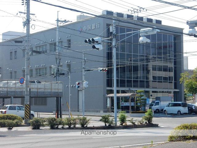 銀行　中国銀行　岡山西支店（銀行）まで1200m