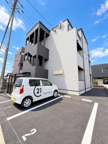 駐車場　駐車スペースもあります♪