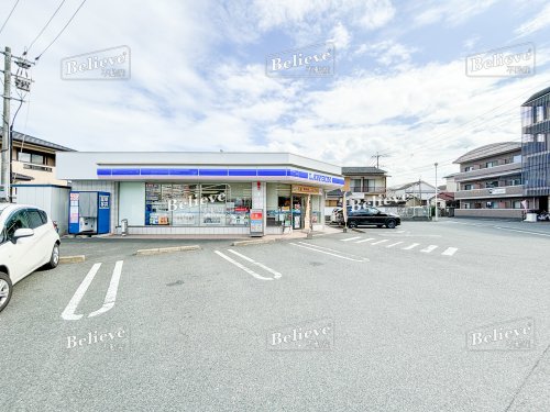 コンビニ　ローソン 久留米大学前店（コンビニ）まで598m