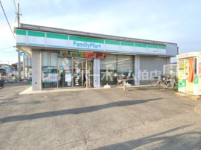 コンビニ　ファミリーマート 梅郷駅前店（コンビニ）まで1201m