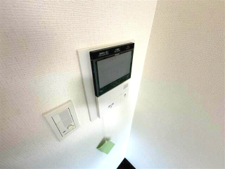 セキュリティ　モニター付きインターホンです