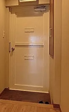 玄関　玄関です。
