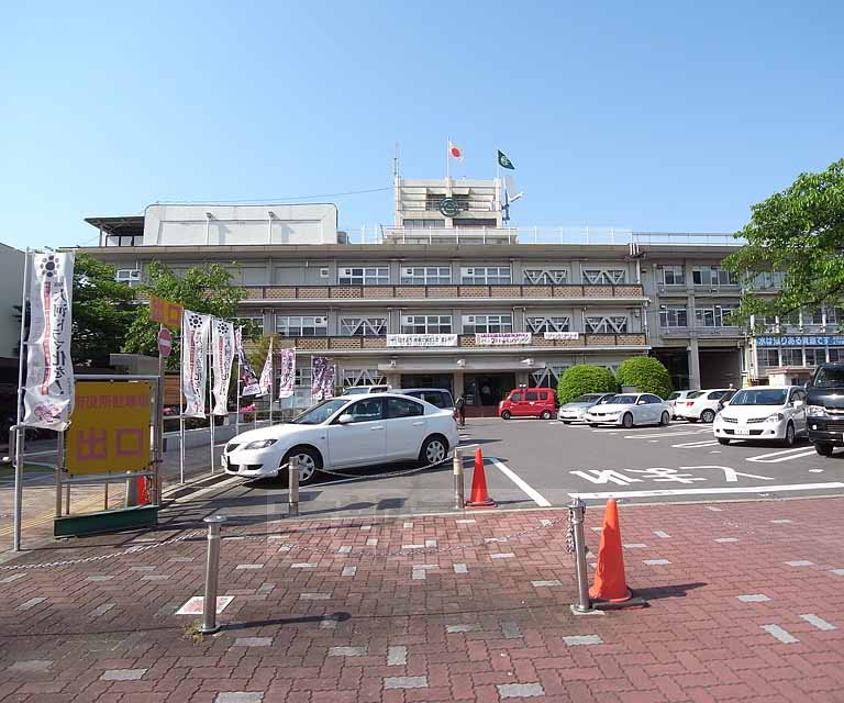 役所　長岡京市役所（役所）まで600m