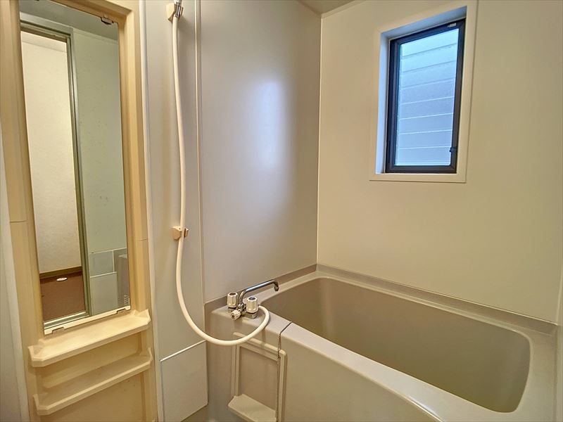 バス・シャワールーム　※写真は同物件の別部屋です