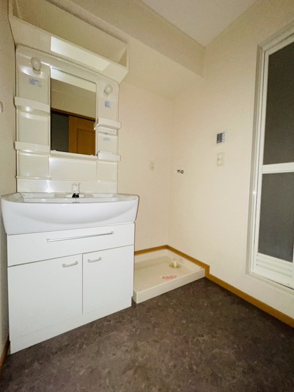 洗面設備　※別部屋の写真です