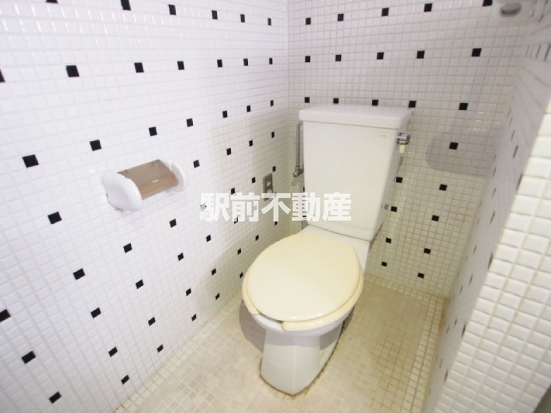 トイレ　写真は別部屋