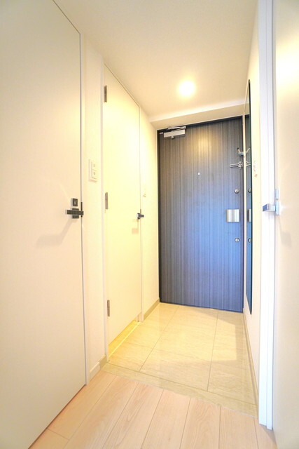 玄関　※写真は同タイプ住戸です。