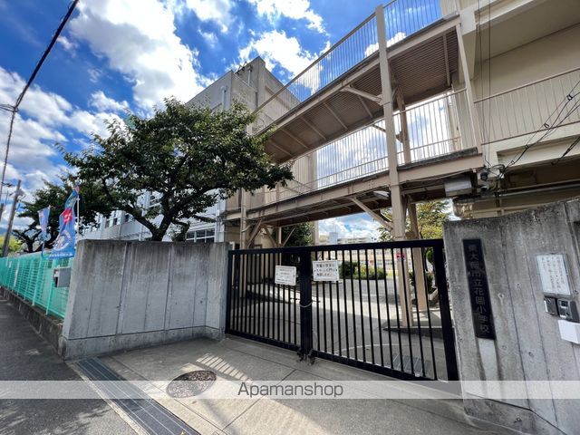 小学校　花園小学校（小学校）まで776m