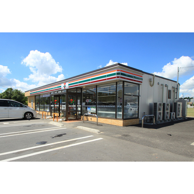コンビニ　セブンイレブン土浦おおつ野７丁目店（コンビニ）まで950m