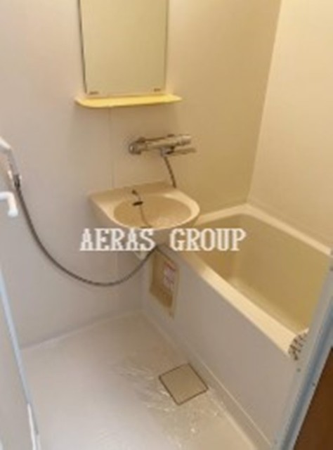 バス・シャワールーム　同仕様参考写真
