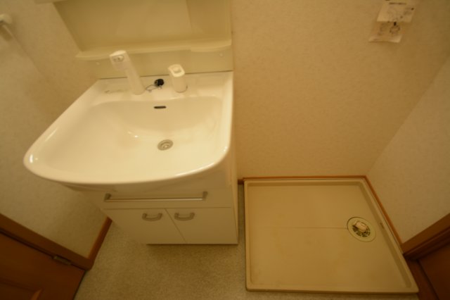 その他設備　同物件、別号室の写真です。