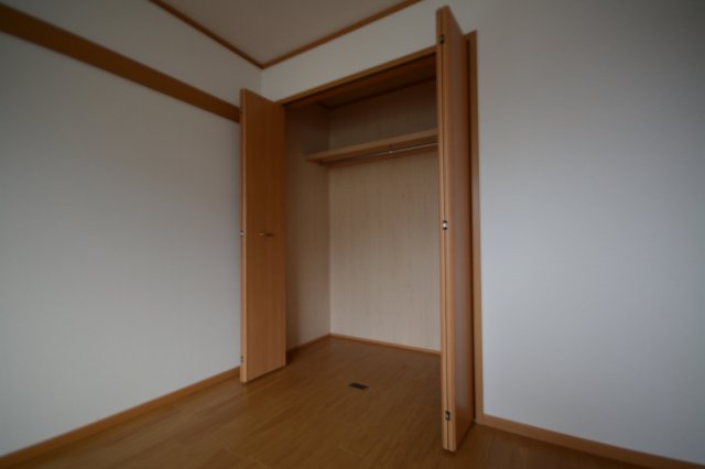 収納　同物件、別号室の写真です。
