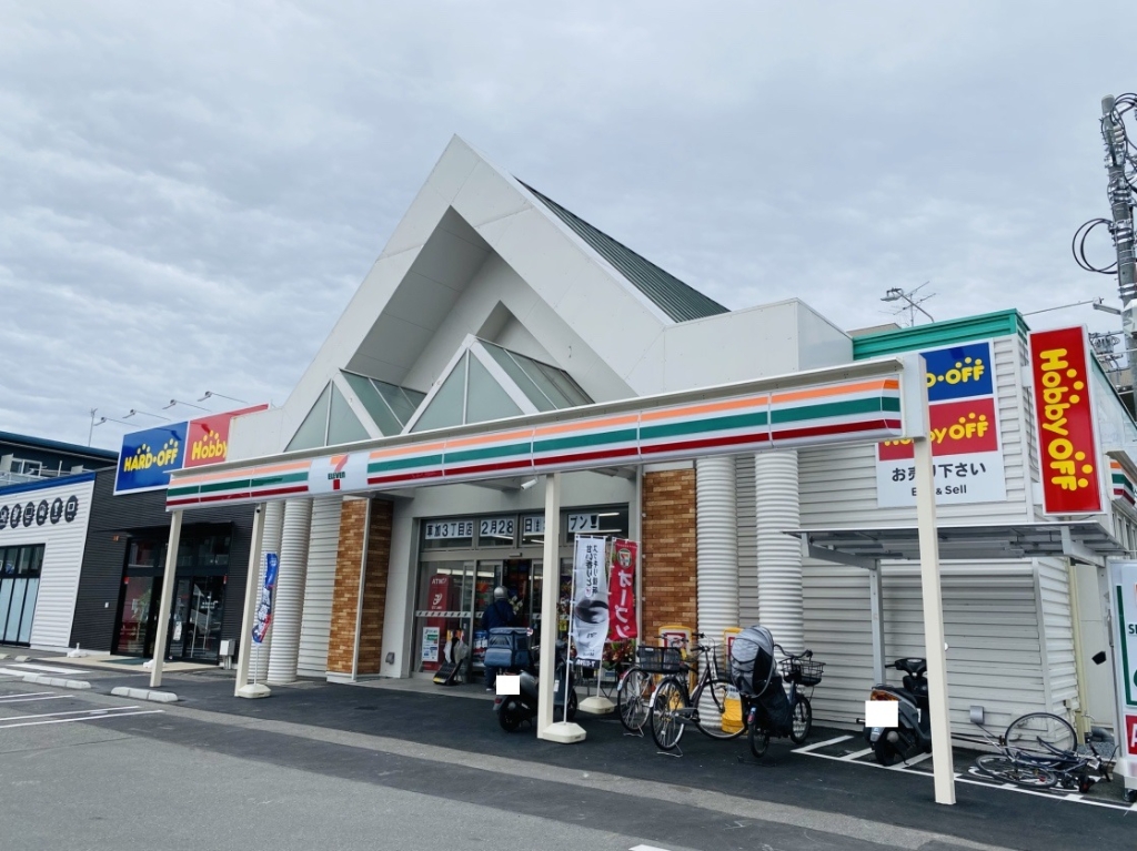 コンビニ　セブンイレブン 草加3丁目店（コンビニ）まで256m