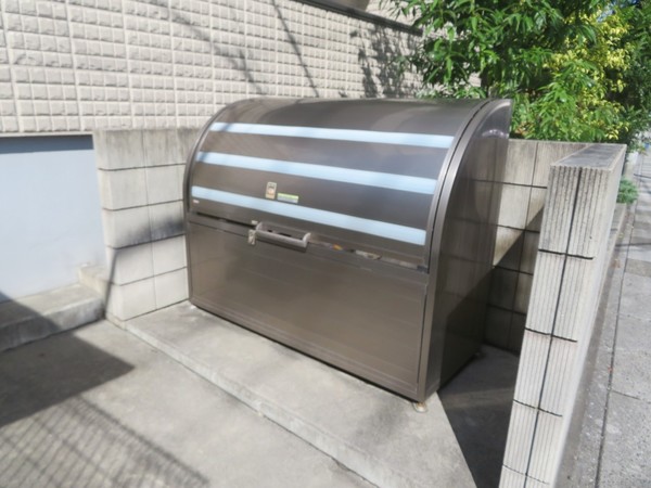 その他共有部分　駐輪場完備