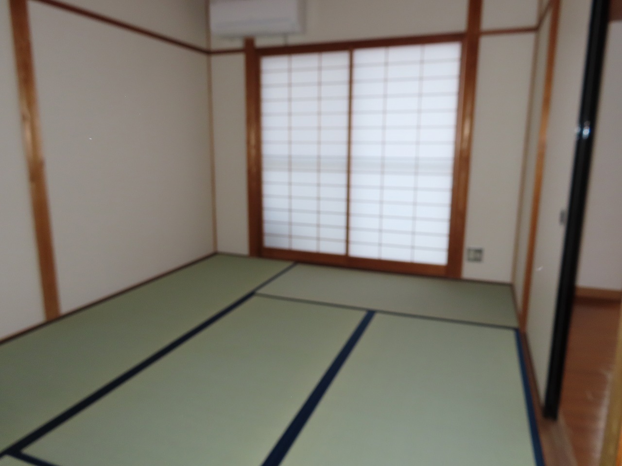 ハイツ福田の居間写真
